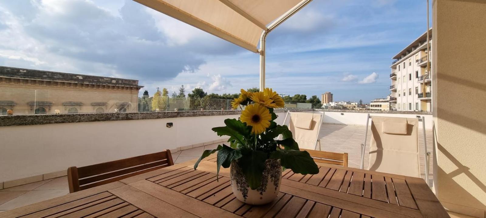 The Golden Hour, Luxury Apartment With A Panoramic View Лечче Екстер'єр фото