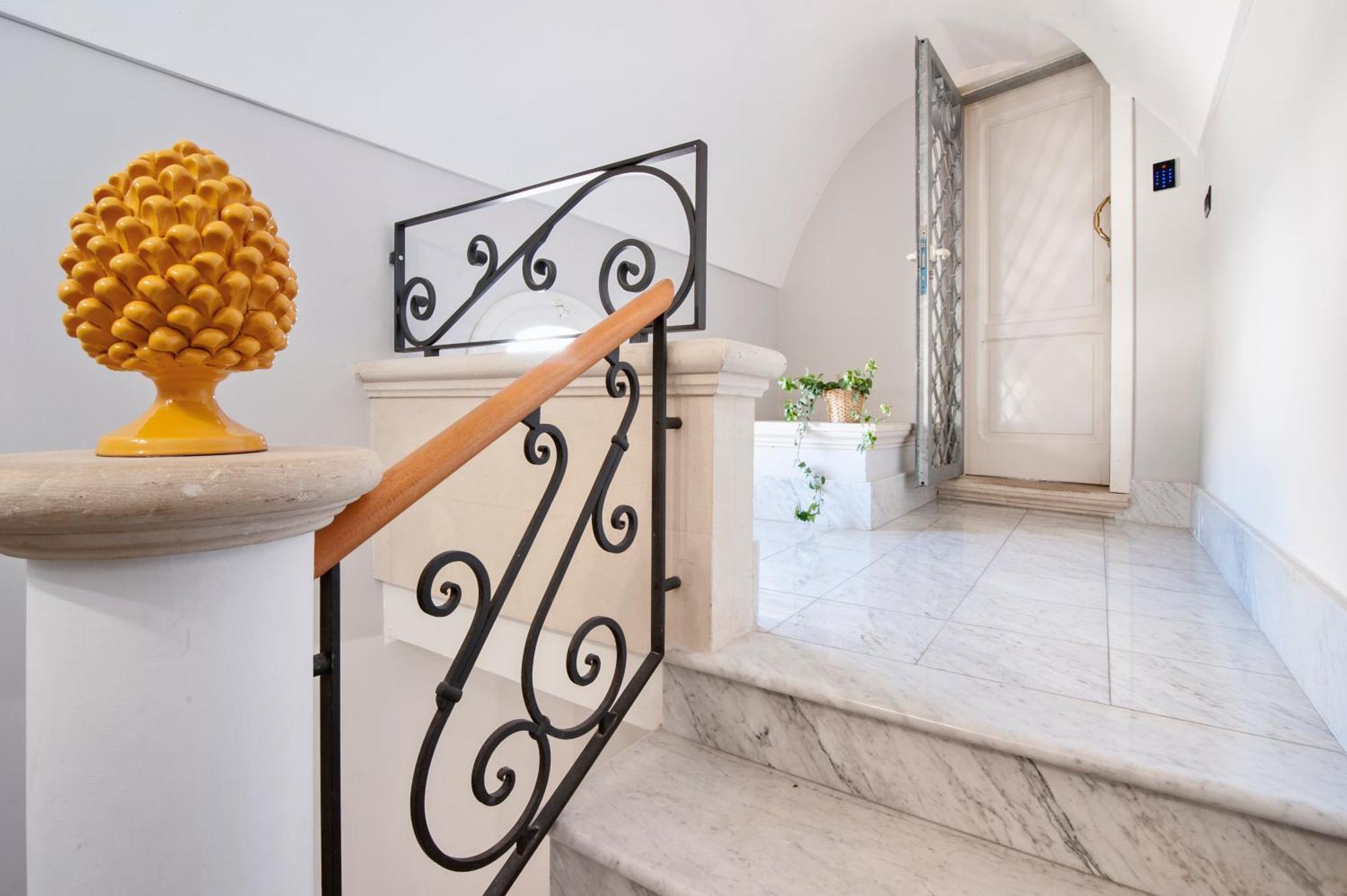 The Golden Hour, Luxury Apartment With A Panoramic View Лечче Екстер'єр фото