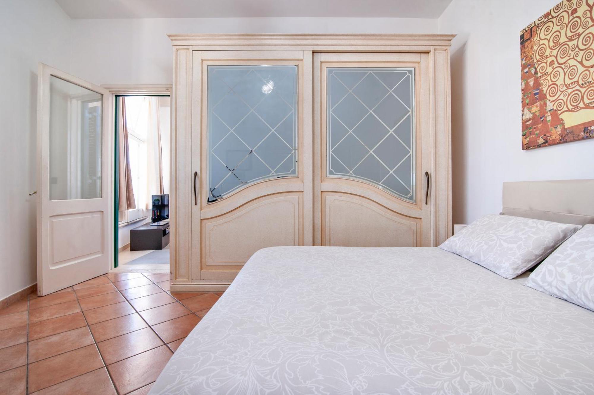The Golden Hour, Luxury Apartment With A Panoramic View Лечче Екстер'єр фото